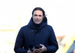 馬特里稱贊孔蒂為現象級教練，稱阿萊格里總拿自己當替罪羊